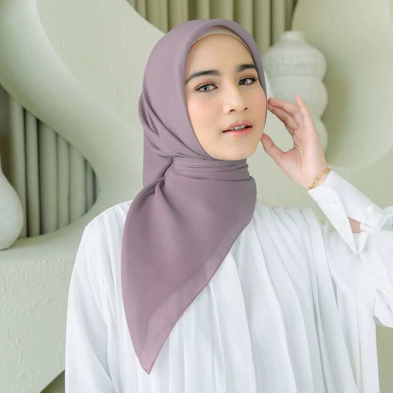 Polly Cotton ( Hijab Segiempat Polly Cotton)