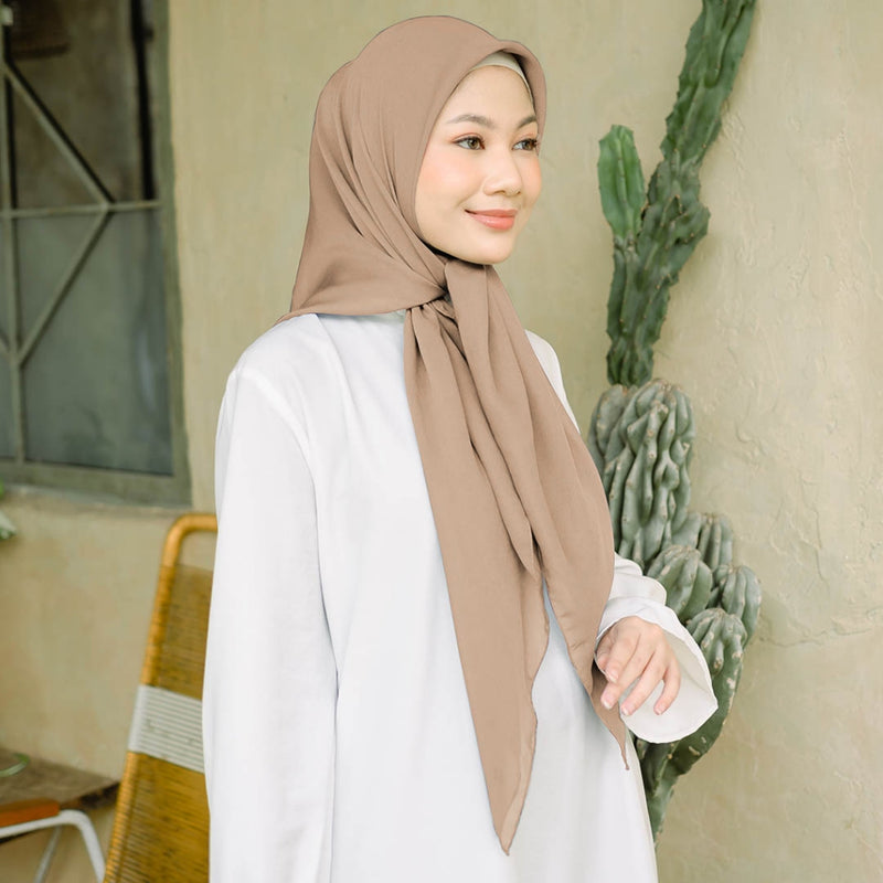 Polly Cotton (Hijab Polos Segiempat Polly Cotton)