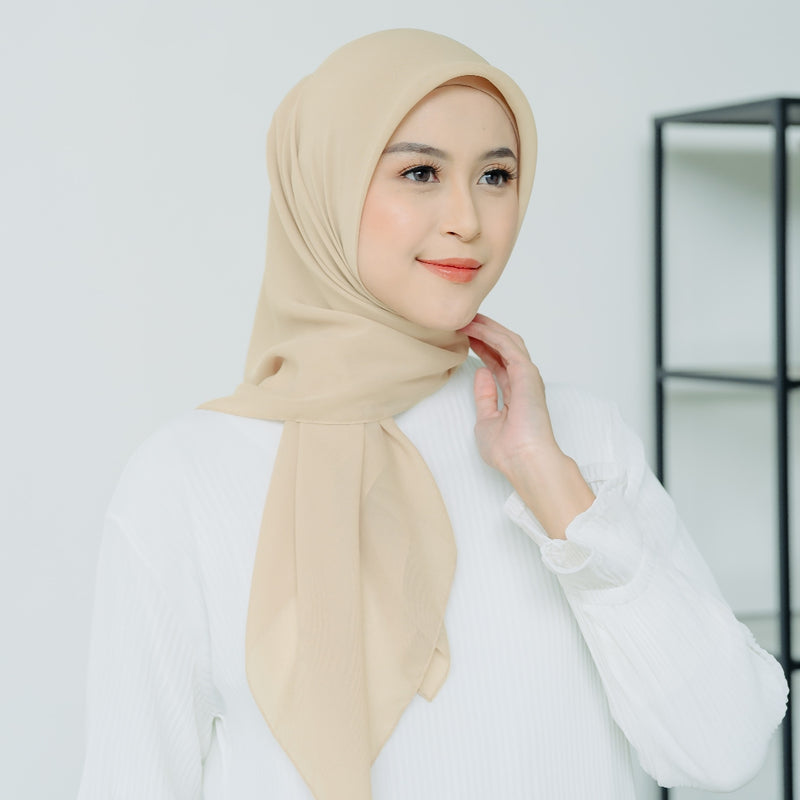 Polly Cotton (Hijab Polos Segiempat Polly Cotton)