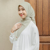 Kirana Paris Plain Japan (Hijab Segiempat Paris Japan Premium)