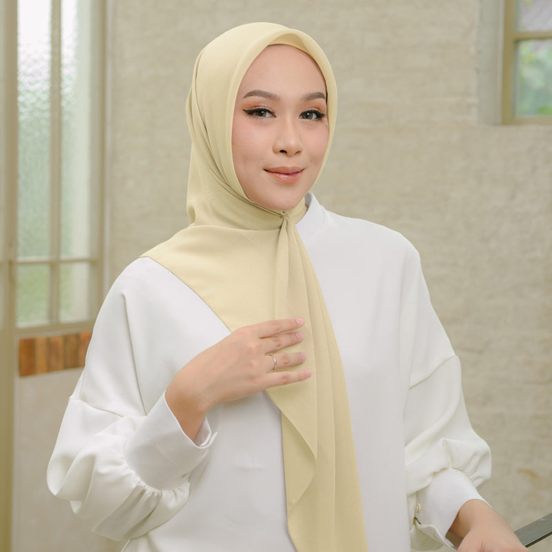 Polly Cotton (Hijab Polos Segiempat Polly Cotton)