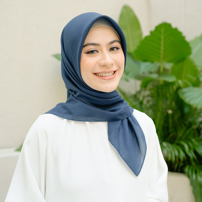 Sefa Voal (Hijab Segiempat Voal)