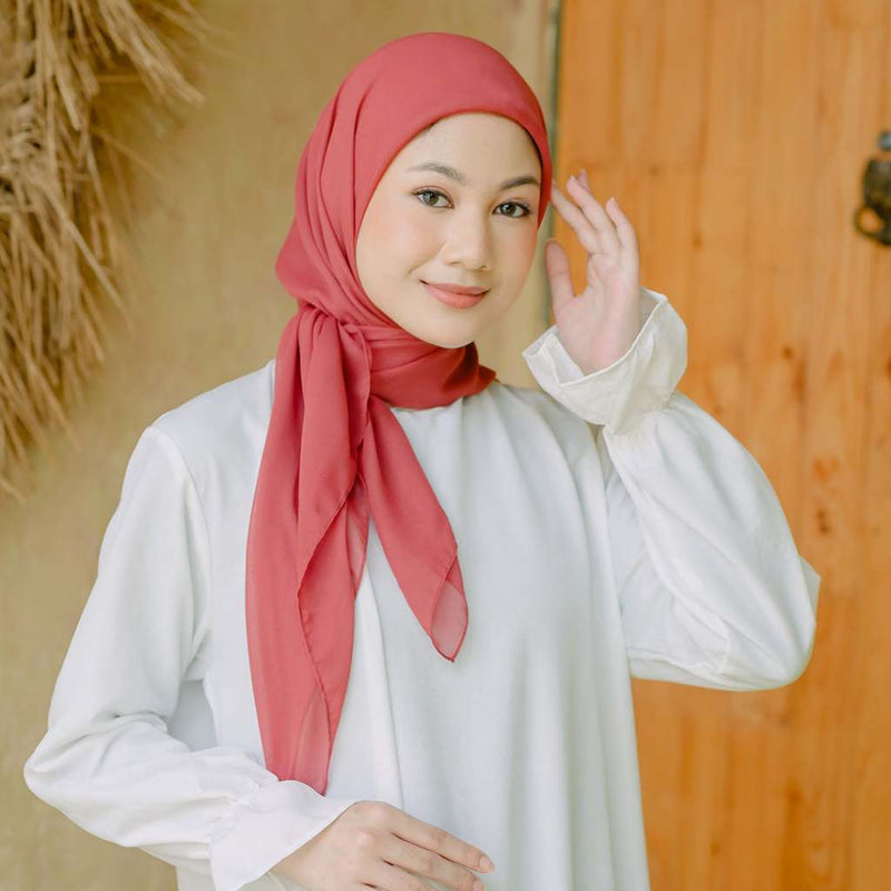 Polly Cotton ( Hijab Segiempat Polly Cotton)