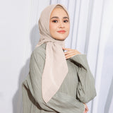 Kirana Paris Plain Japan (Hijab Segiempat Paris Japan Premium)