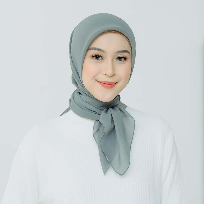 Polly Cotton ( Hijab Segiempat Polly Cotton)