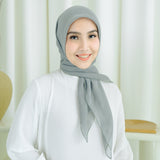 Kirana Paris Plain Japan (Hijab Segiempat Paris Japan Premium)