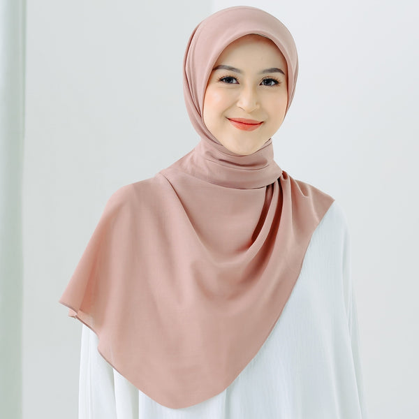 Detaa Oval Syari (Hijab Segiempat Syari Oval Melayu)