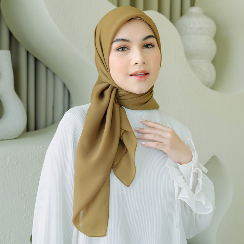 Polly Cotton ( Hijab Segiempat Polly Cotton)