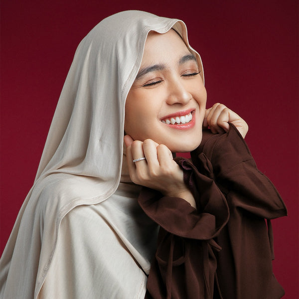 Ten Shawl Ivory (Tencel Curved Pashmina Special Anniversary Collections)