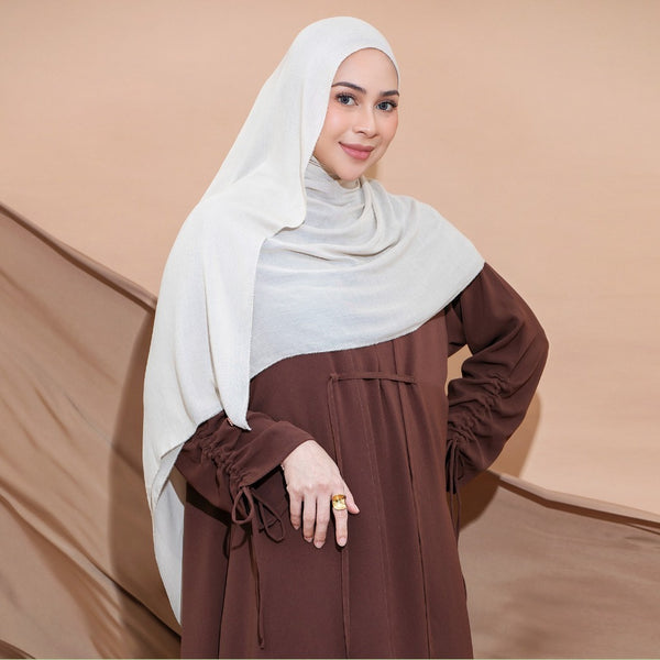 Viscose Eyelash Shawl Cream Almond