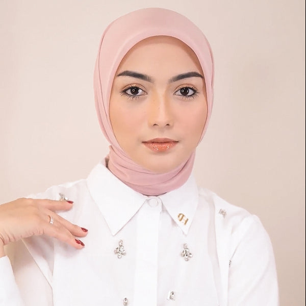 Kirana Paris Plain Japan (Hijab Segiempat Paris Japan Premium)