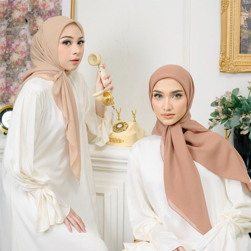 Polly Cotton ( Hijab Segiempat Polly Cotton)