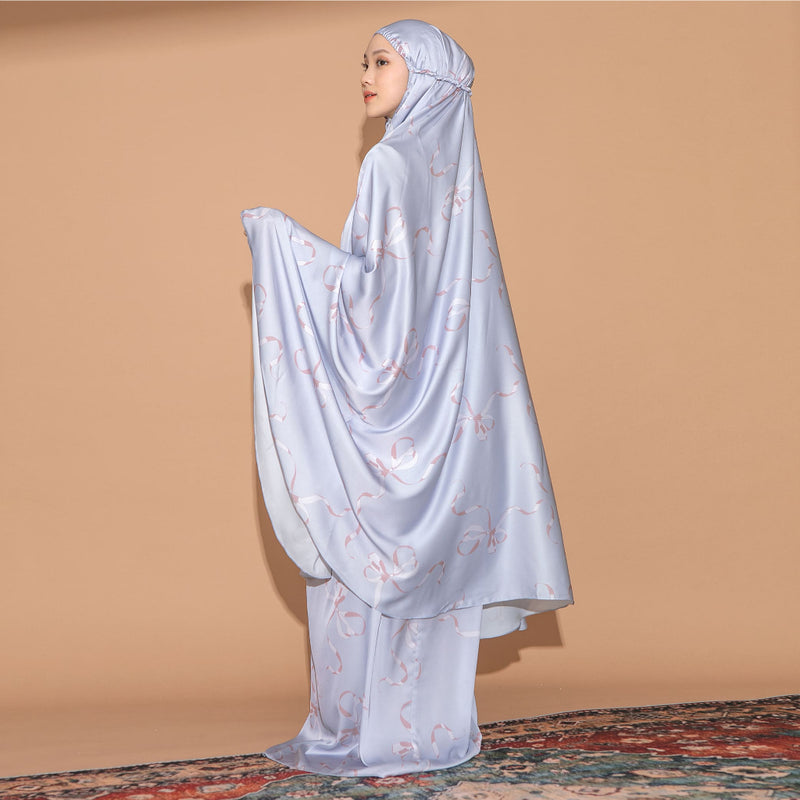 Julia Prayer Set Series 2 (Mukena Set Pattern Coquette Bahan Silk Lozy x Julia)