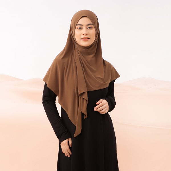 Naima Instan Jersey Chocolate (Hijab Instan Segitiga Bahan Jersey)