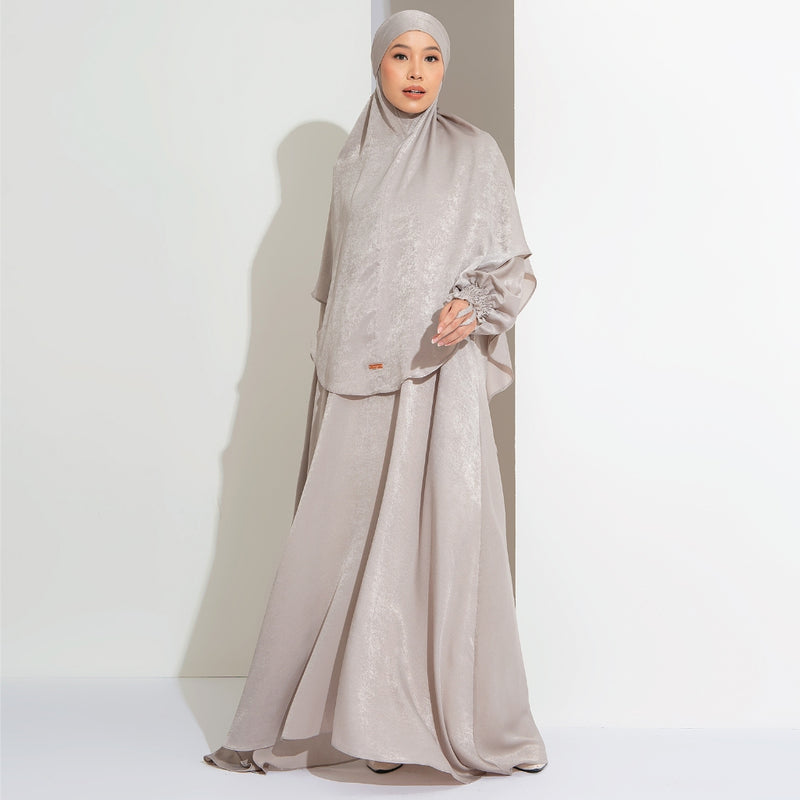 Hanida Abaya Set (One Set Abaya Umroh Haji Gamis Set Kerudung Syari)