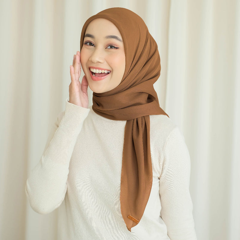 Kirana Paris Plain Japan (Hijab Segiempat Paris Japan Premium)