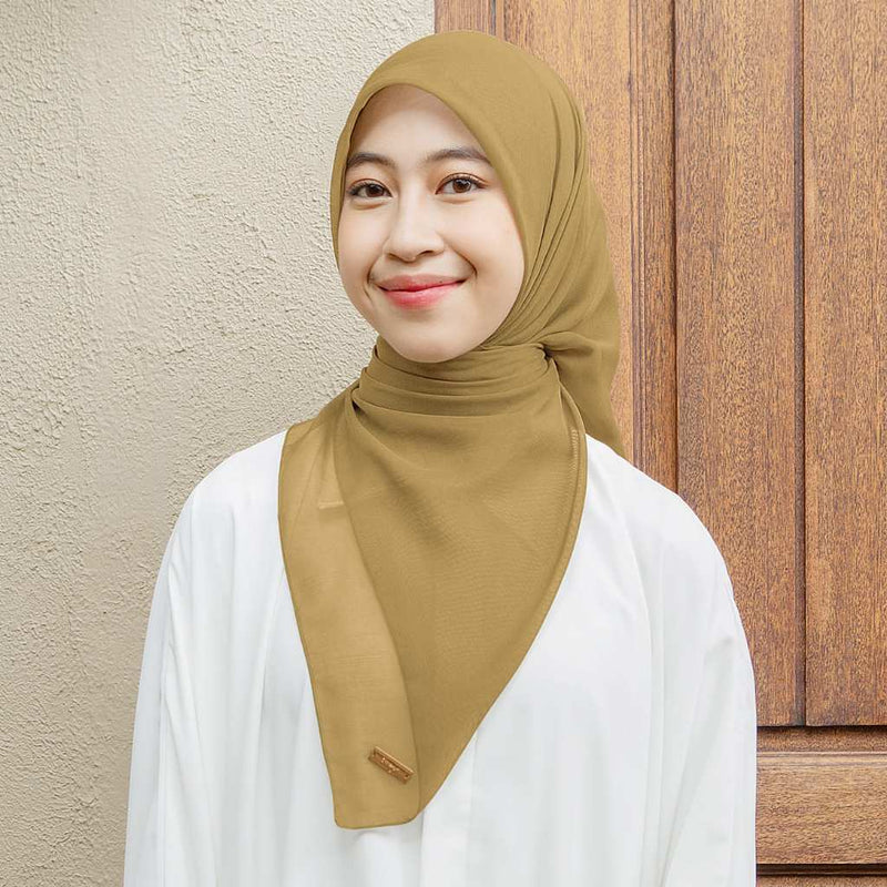 Kirana Paris Plain Japan (Hijab Segiempat Paris Japan Premium)