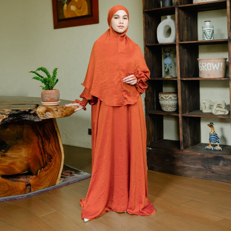 Hanida Abaya Set (One Set Abaya Umroh Haji Gamis Set Kerudung Syari)