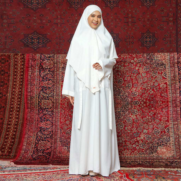 Lyra Abaya Set Broken White