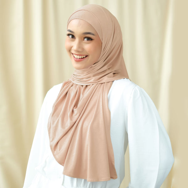 Tana Oval Shawl Beige