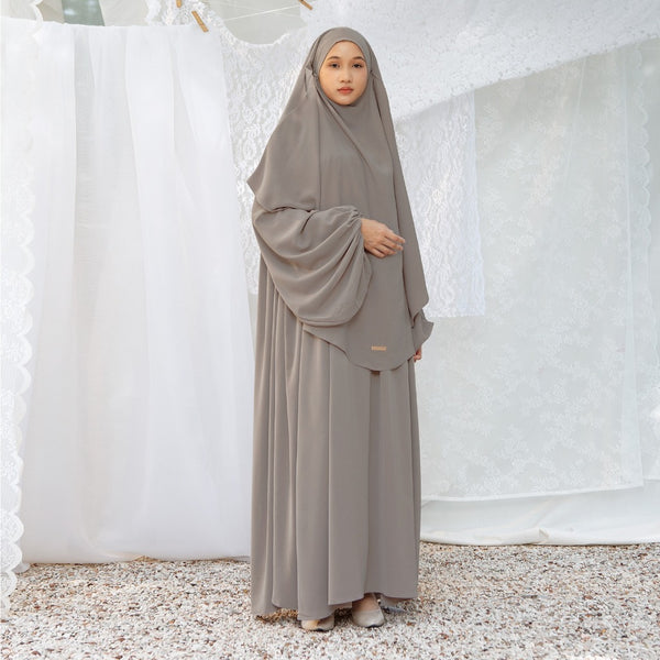 Mida Abaya Khimar Set in Nude Cream (Lozy x Hamidah)