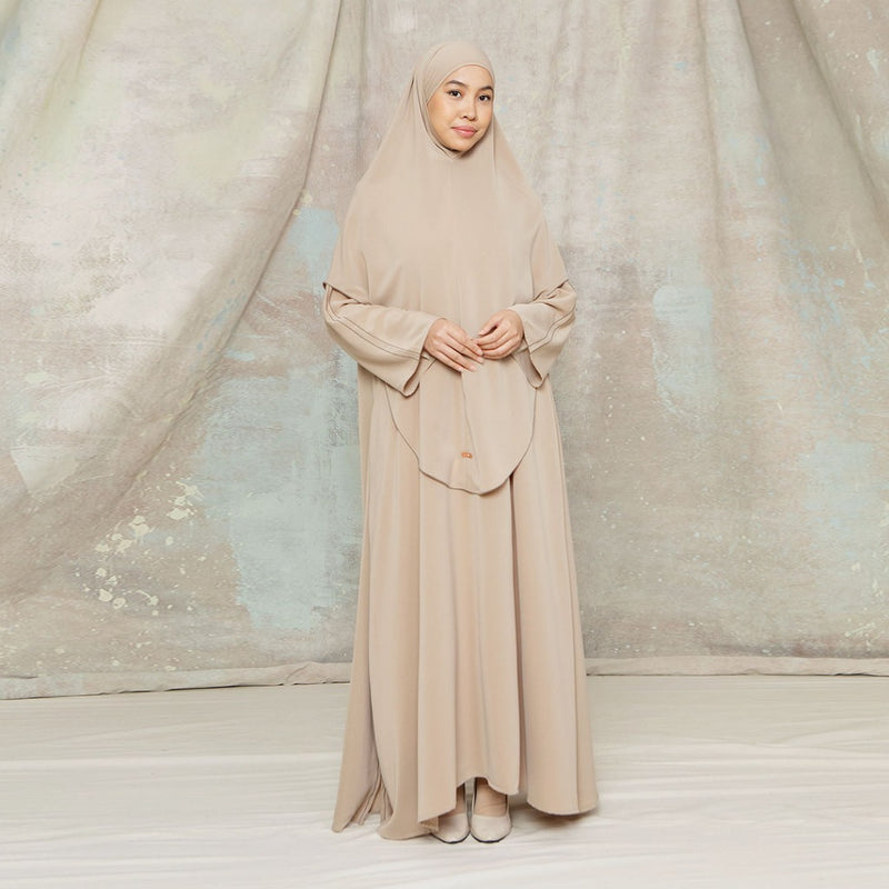 Zainab Abaya Lozy X Cut Syifa Warm Sand M
