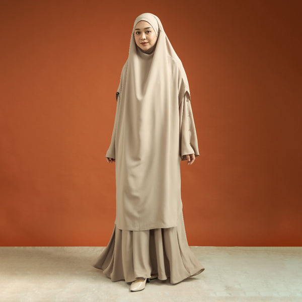 Tsamara Abaya Warm Sand XL (Abaya Only)