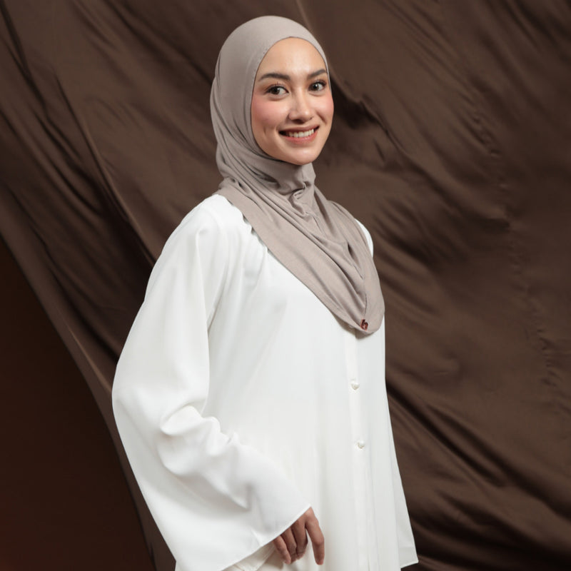 Lucia Instan Sport Cream Almond