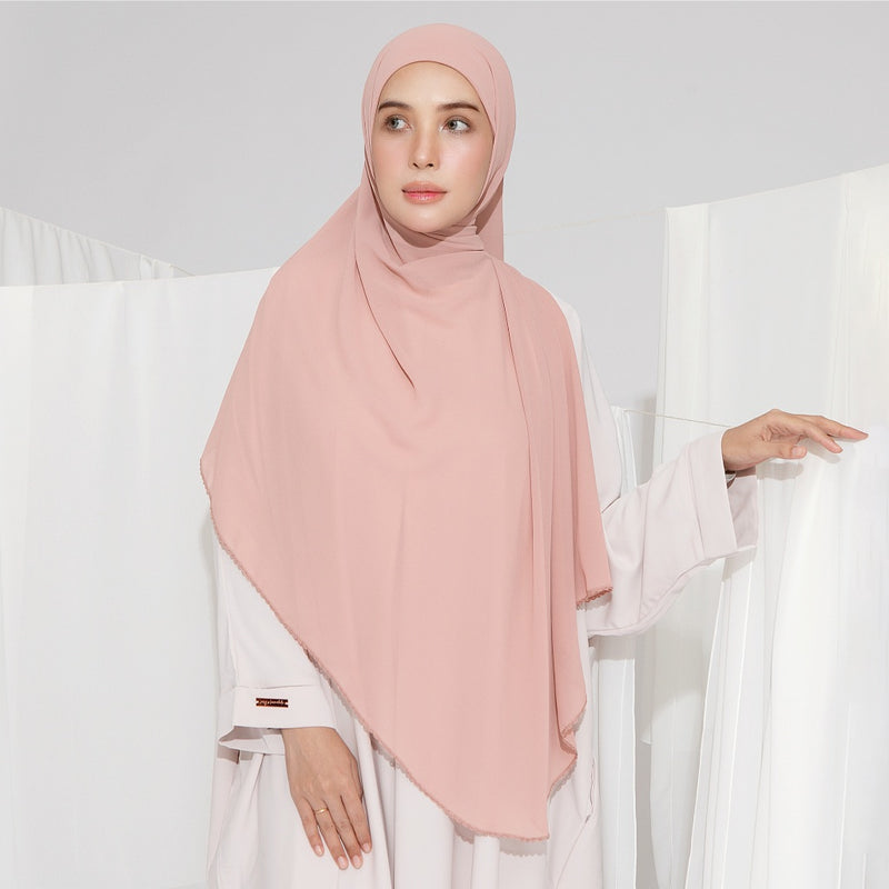 Embroidery Inner Shawl Lozy X Hamidah Soft Pink