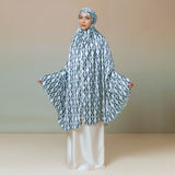 Tied Prayer Set Navy Cream
