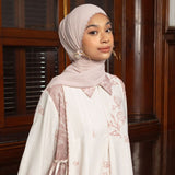 Dyna Classic Shawl Nude Cream New