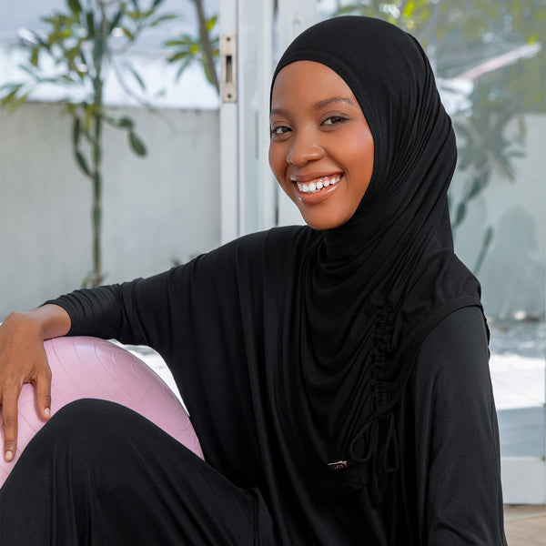Liora Instan (Hijab Instan Serut Sport Rayon) Black