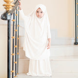Shameera Prayer Set Kids in Broken White 3-4 Tahun (Lozy x Hamidah)