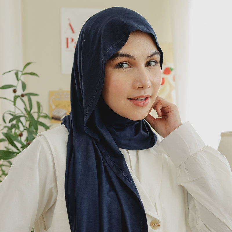 Tana Signature Shawl Navy (Exclusive New Label)