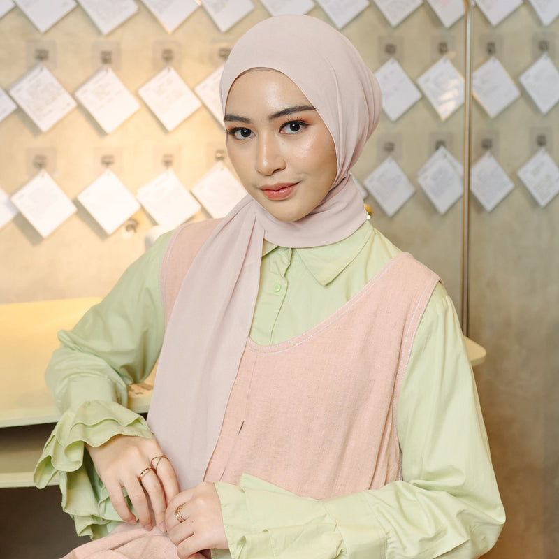 Bawal Signature Shawl Nude Cream (Free Inner Ciput Tali Rayon)