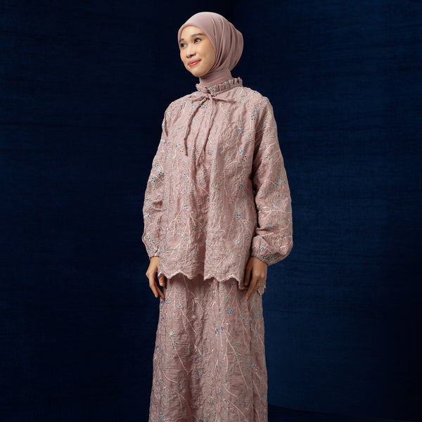 Floure Embroidery Set Mauve Shadow L-XL Series 1