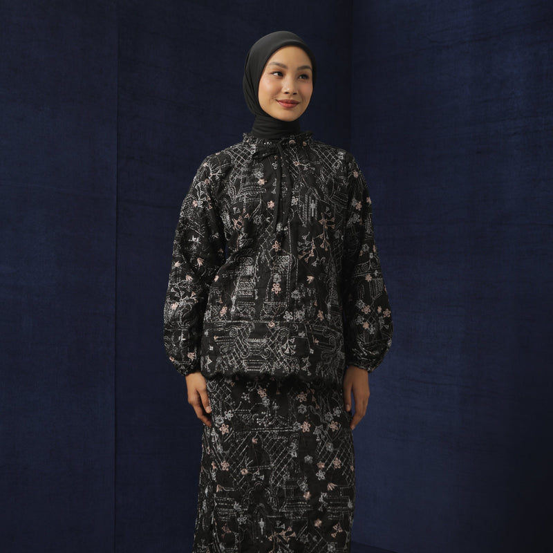 Floure Embroidery Set Noir Black L-XL Series 1