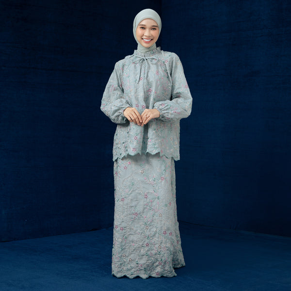 Floure Embroidery Set Sea Foam L-XL Series 5