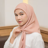 Polly Cotton ( Hijab Segiempat Polly Cotton)