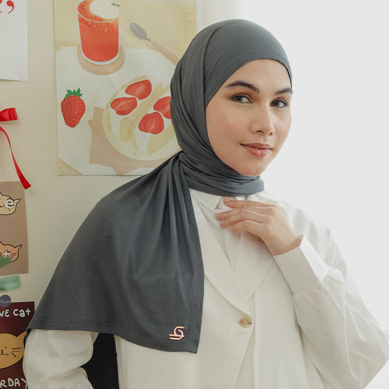 Tana Signature Shawl Stone Grey (Exclusive New Label)