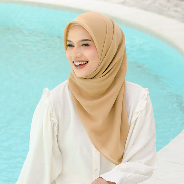 Seza Square (Hijab Paris Premium) Beige