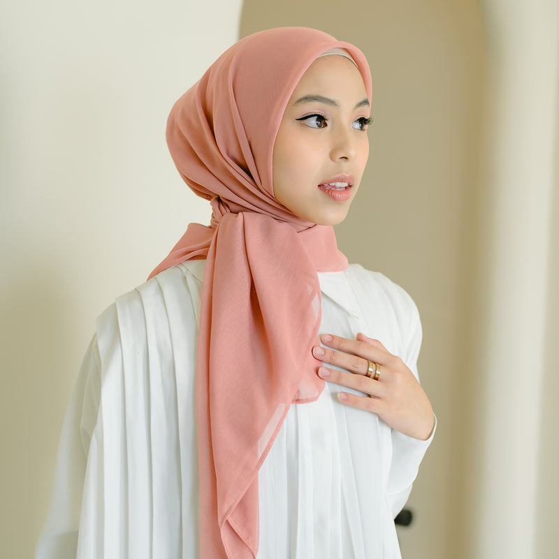 Seza Square (Hijab Paris Premium) Peach Pearl