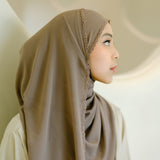 Daira Classic Shawl Dark Choco