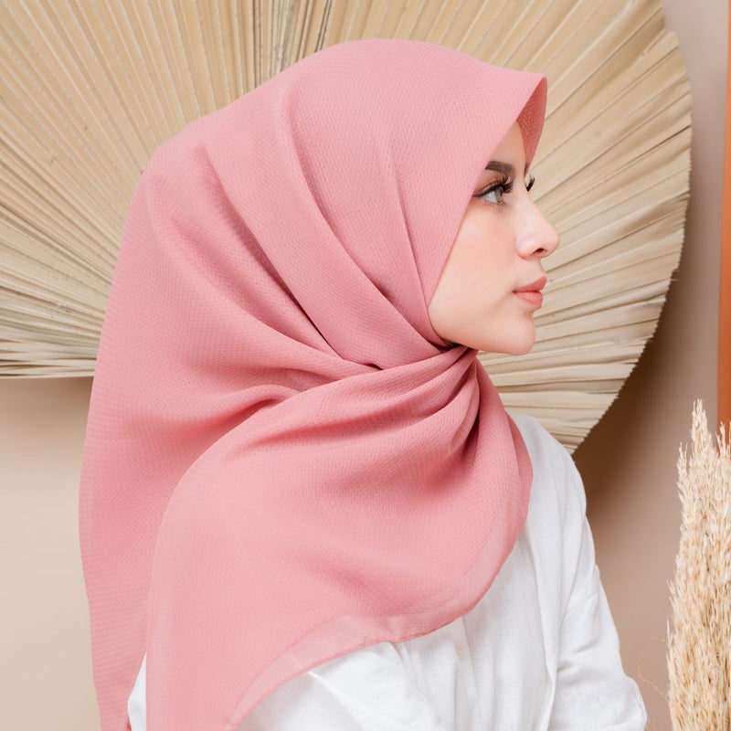 Sakaa Square Dusty Pink