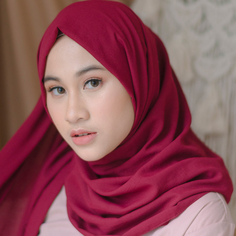 Detaa Shawl Maroon