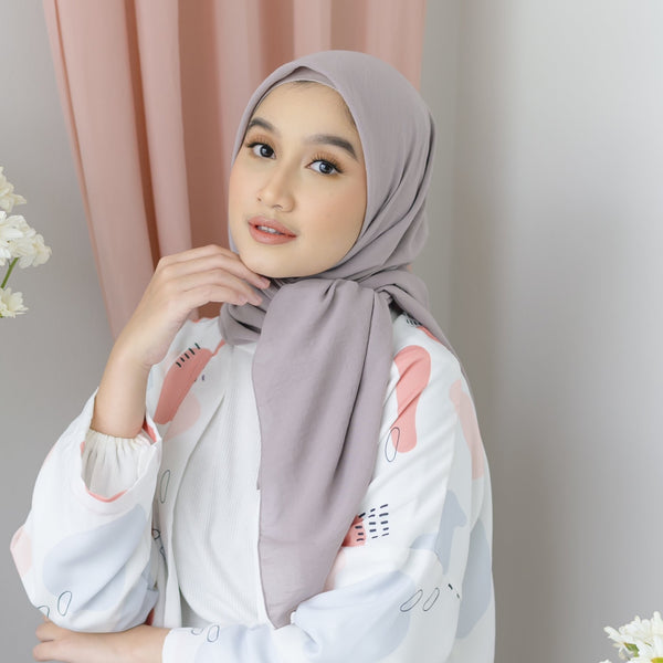 Detaa Square Grey Cream