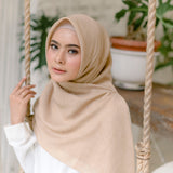 Lesaa Square Light Cream