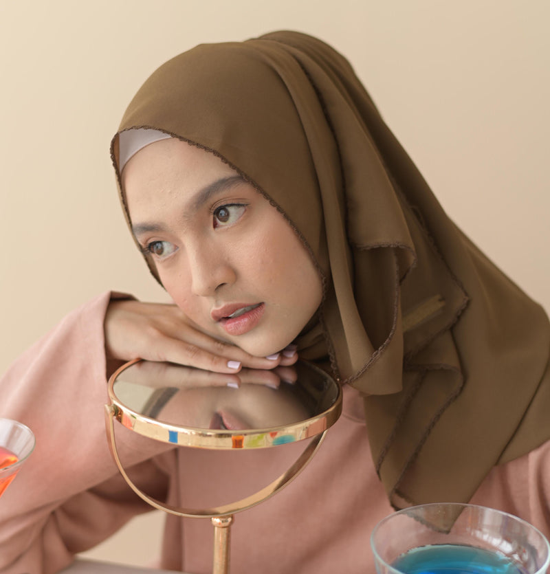 Defect Embroidery Signature Series 2 Hazelnut