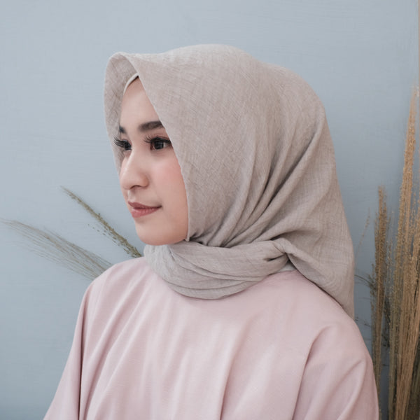 Lesaa Square Grey Cream