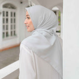 Mima Square Light Grey